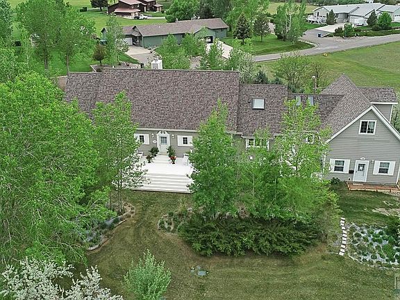 3rd image of 1308 Florian Ave