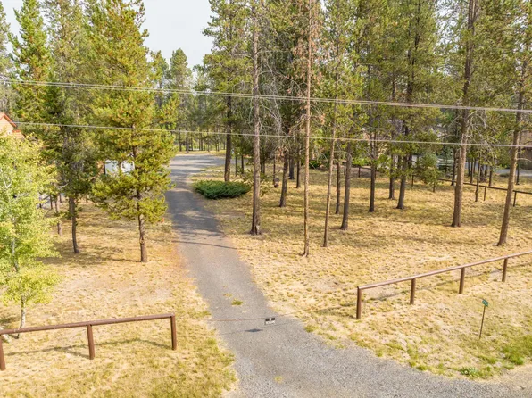 55951 Wood Duck Dr, Bend, OR 97707