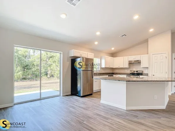 33 Pine Radl, Ocala, FL 34472