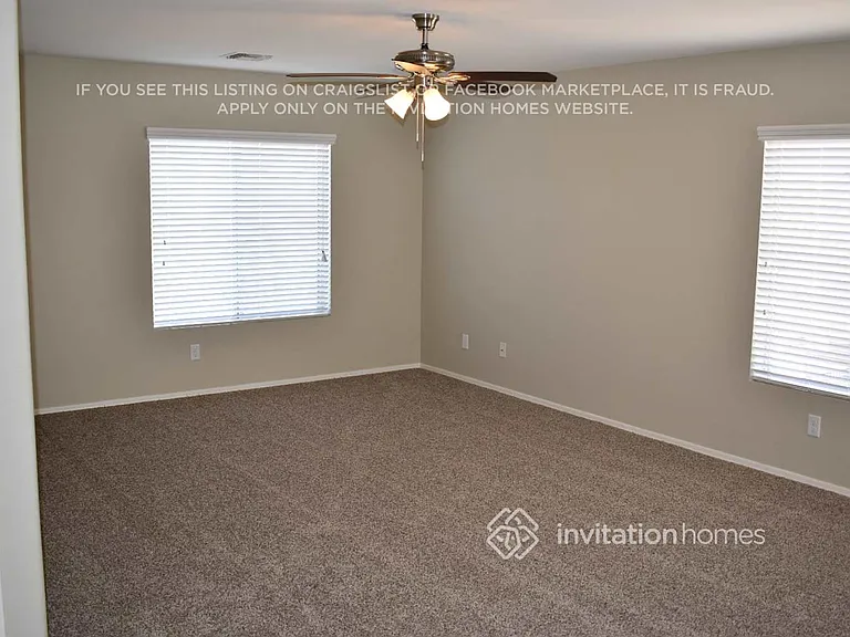 186 N 224th Ln — Photo 7