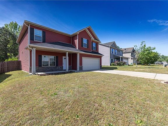 5th image of 22 Forest Ridge Ln