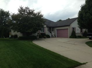 52751 Baker Rd, Chesterfield, MI 48047