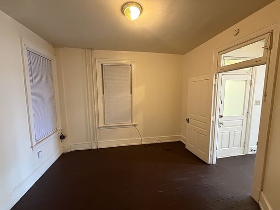 4th image of 132 W Market St APT 2A