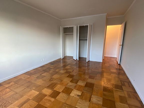 5th image of 300 W 55th St APT 9C