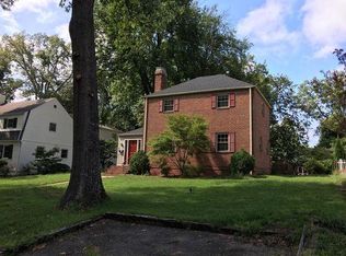 7608 Sweetbriar Rd, Henrico, VA 23229