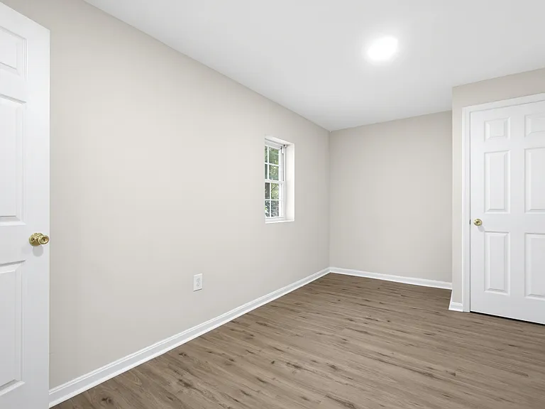 8129 Woodholme Cir #A — Photo 7