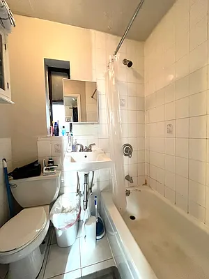 Rented by Voro New York | media 7