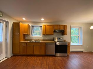 3 Owen St #2, Brunswick, ME 04011