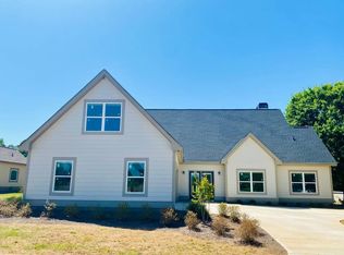 305 Trinity Pond Rd, Winterville, GA 30683