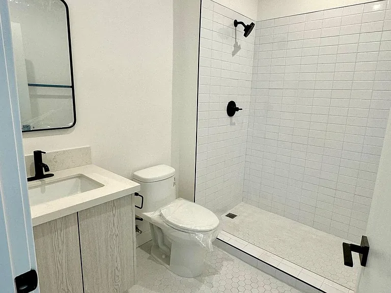 1244 Innes Ave #B — Photo 16
