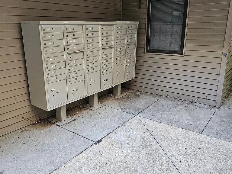 1102 E Colorado Ave — Photo 19