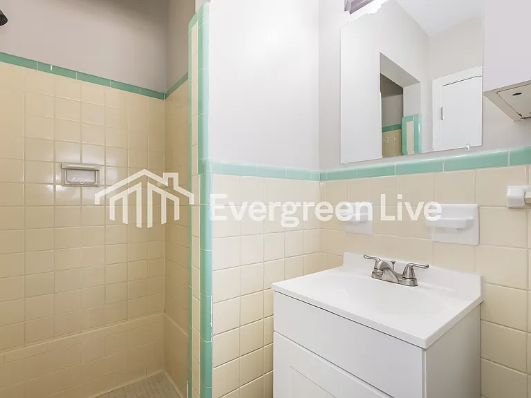 2307 Freemason St — Photo 11