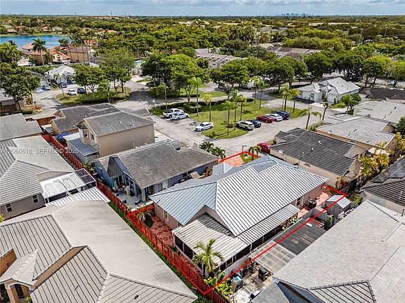 4th image of 12268 SW 144th Ter