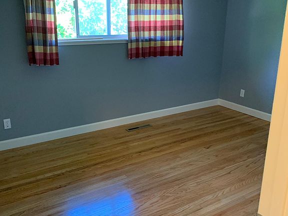 3rd image of 7459 De La Farge Dr