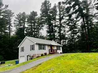 148 Frost Rd, Tyngsboro, MA 01879