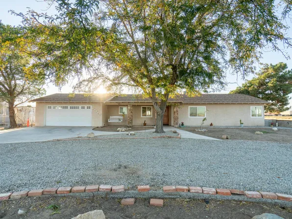 45105 73rd St W, Lancaster, CA 93536