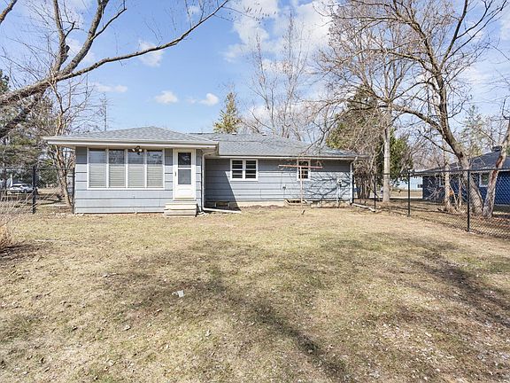 2nd image of 4921 Mayview Rd