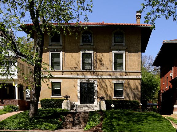 2nd image of 31 Kingsbury Pl