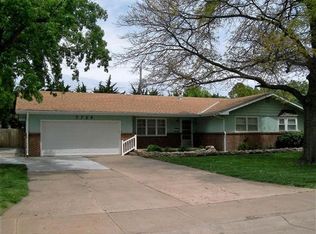 3724 21st St, Great Bend, KS 67530