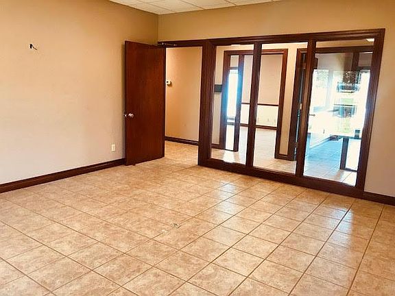 Large reception area. 