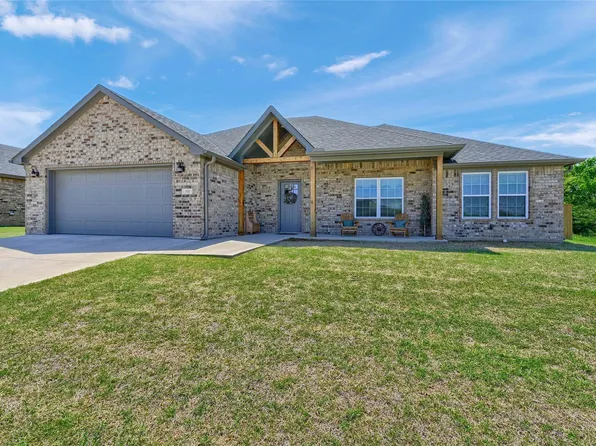 115 Fountain Mdws, Pottsboro, TX 75076