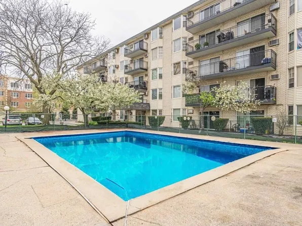 5506 Lincoln Ave Unit 516, Morton Grove, IL 60053