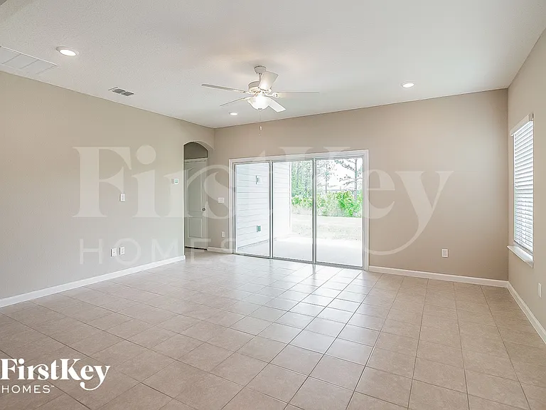 5476 Preston Bentley Dr — Photo 2