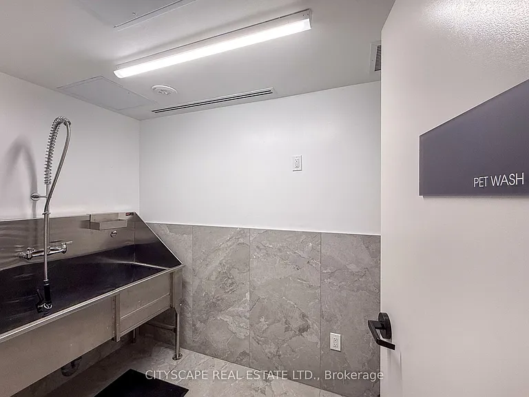 252 Church St #4805 — Photo 38