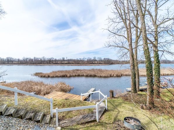 4385 W Orland Rd, Angola, IN 46703