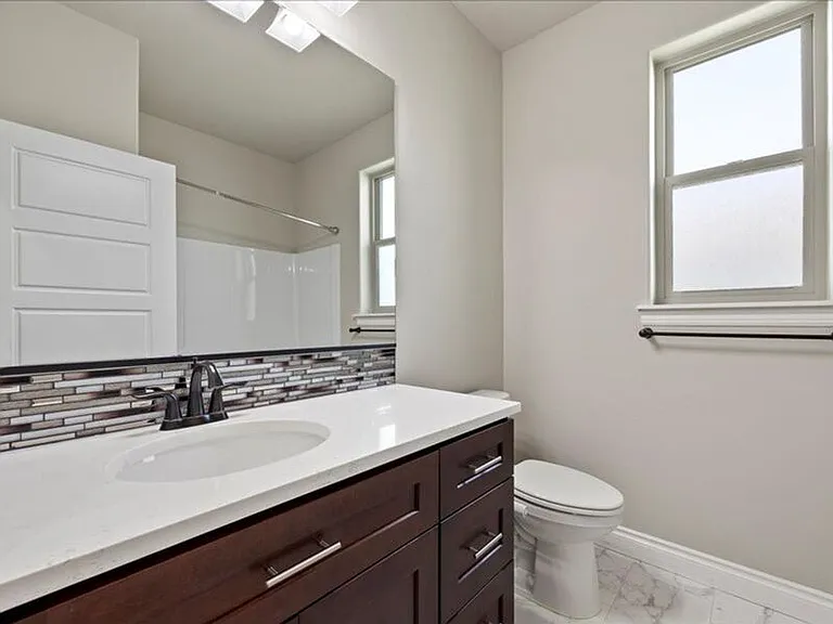 1615 Palermo Ave — Photo 6
