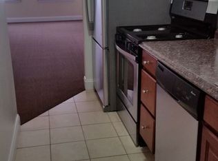 1113 19th St NE APT 1, Washington, DC 20002