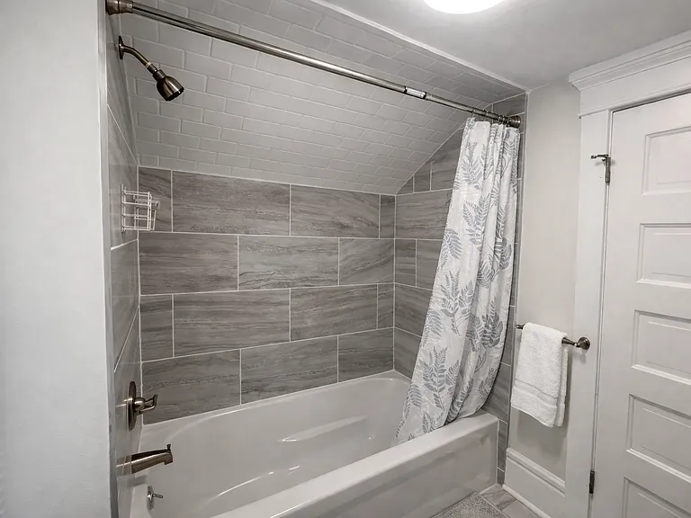 2610 Knight Ave — Photo 10