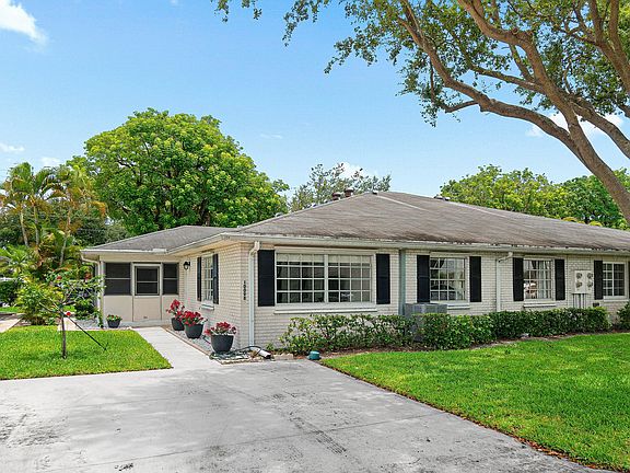 2nd image of 10098 S 40th Drive S