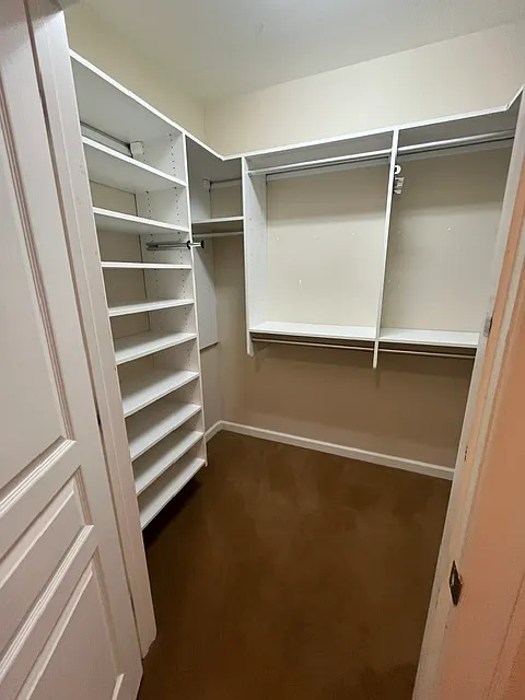 3 bed, 1365 sqft, $3,950 — Photo 3