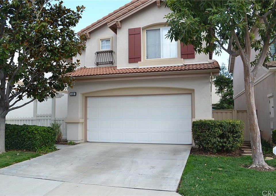 1st image of 618 Ambrose Ln