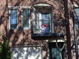 584 E Vermont St, Indianapolis, IN