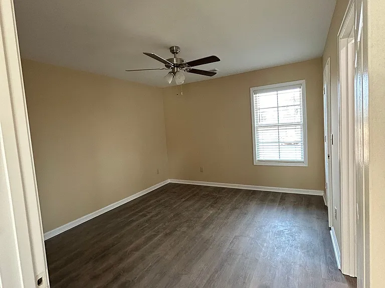 305 Sallie Hardin Rd #1 — Photo 2