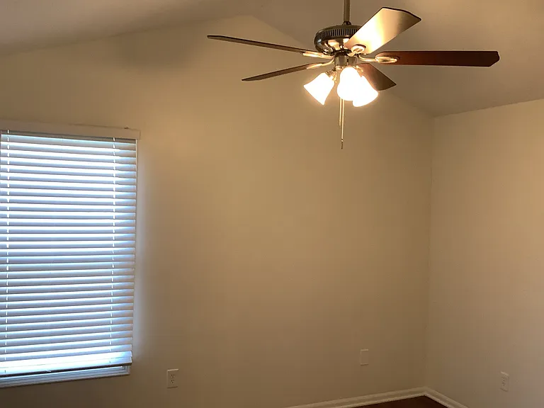 807 Mill Run Dr — Photo 7