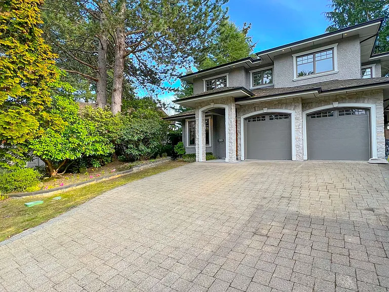 4158 Doncaster Way — Photo 6
