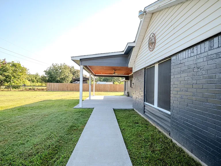 1102 Crosby Dayton Rd — Photo 44