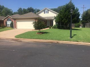 2455 Manchester Dr UNIT 25, Oklahoma City, OK 73120