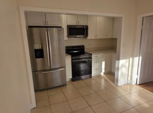 242 E View St #1, Fallbrook, CA 92028