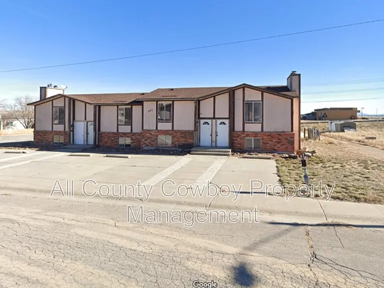 704 Ferris Ct #3 — Photo 9