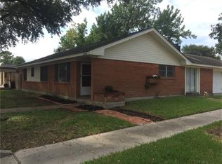 2602 Oaks Dr, Pasadena, TX 77502