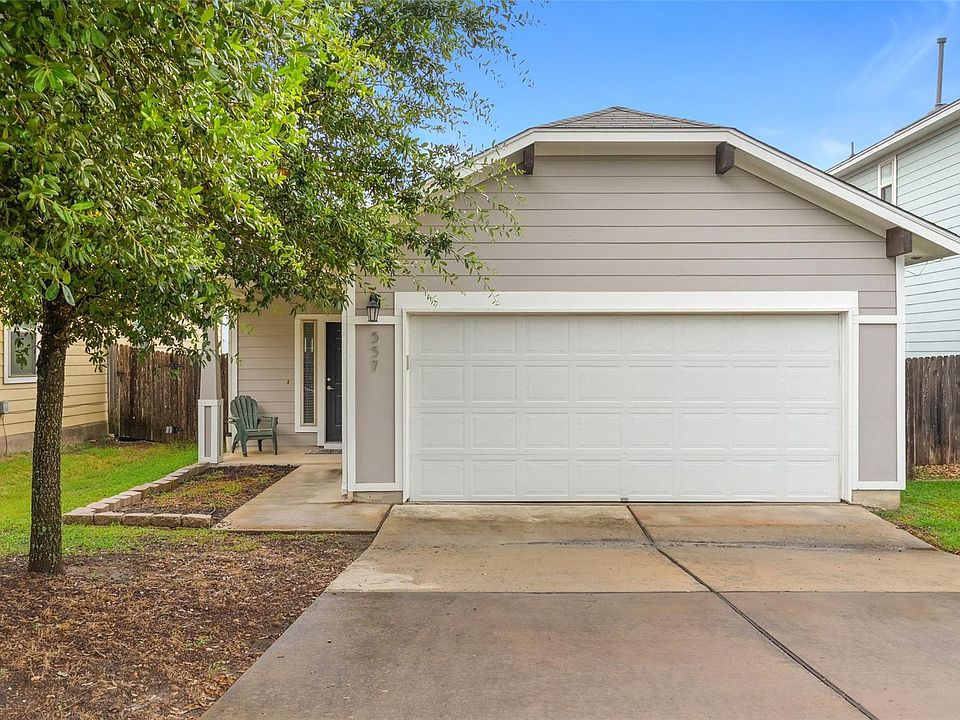 1st image of 557 Twisted Oaks Ln