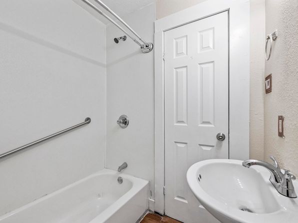 1016 E Arlington Ave APT A