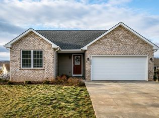 3499 Majestic Cir, Broadway, VA 22815