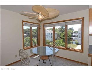 3rd image of 516 Surfside Ave