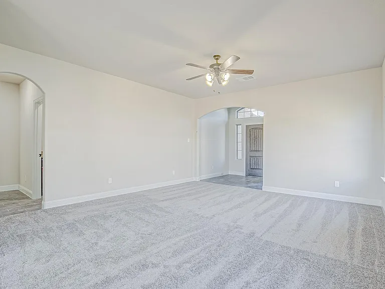 7819 Cypress Dr — Photo 10