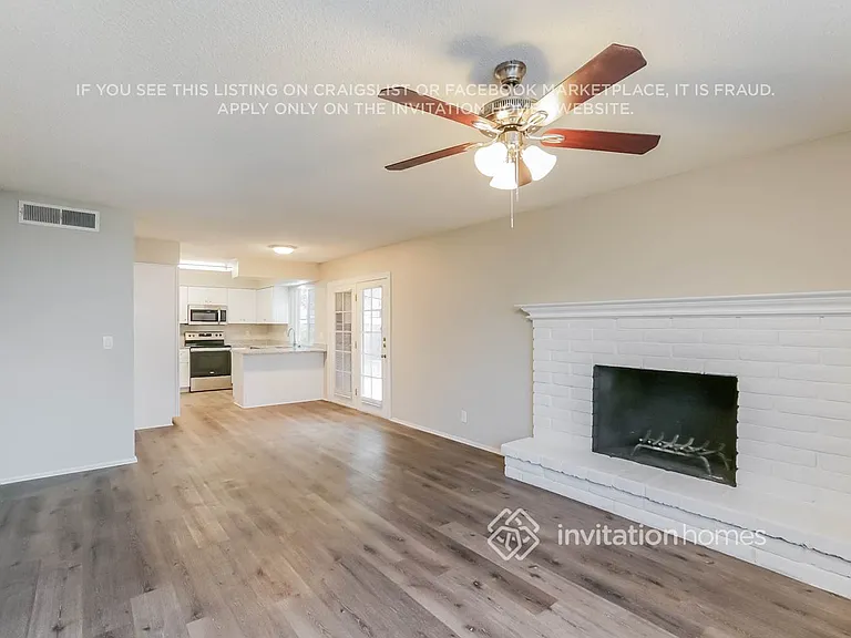 701 N Comanche Dr — Photo 4